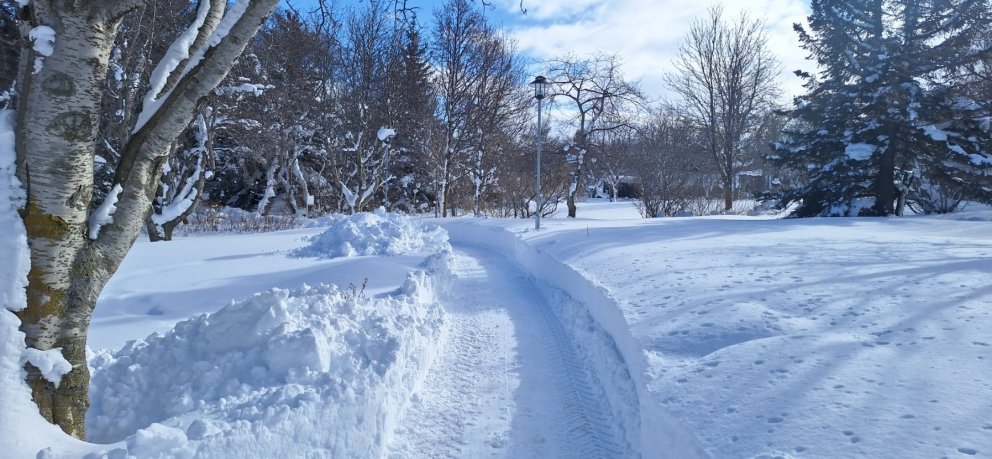 Please walk on the ploughed pathways